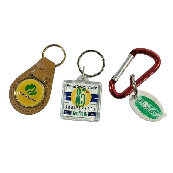 Girl Scout Key Rings Lot of 3 Leather Tab Carabiner 85th Anniversary - Picture 1 of 6